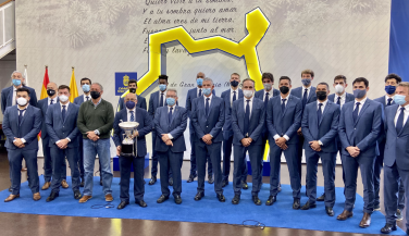 CV Guaguas es recibido con honores de campeón en la Casa Palacio