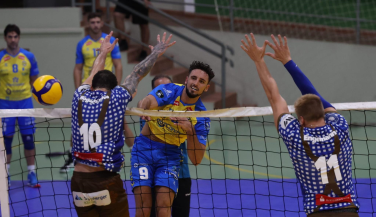 Guaguas enseña músculo cuajando un buen partido ante el WWK Volleys Herrsching