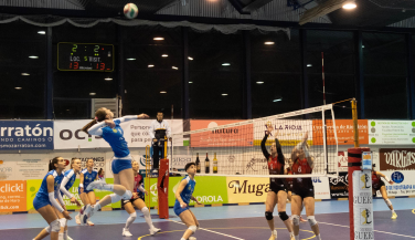 OCISA Haro Rioja Vóley despide el año con victoria en el desempate ante Depol Feel Alcobendas