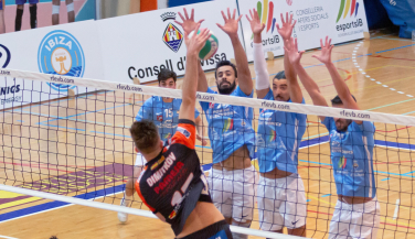 Importante victoria del UD Ibiza Ushuaïa Volley ante el Club Voleibol Teruel