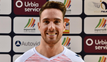 El receptor de Urbia Vóley Palma Carlos Jiménez es el MVP de la jornada en la SVM