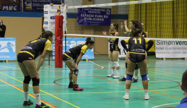 Mairena Voley cae en casa ante el CDU Atarfe