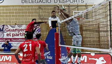 Un ConectaBalear descolocado no puntúa ante Almería