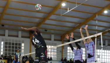 Mediterráneo cae ante Barça Voleibol 