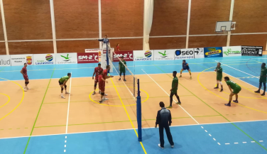 Extremadura Cáceres PH se hace con el derby en Miajadas 