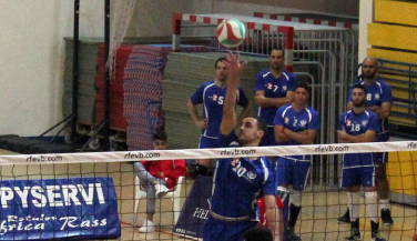 Vicente Monfort (CV Melilla) se lleva el MVP de la jornada de Superliga masculina