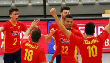 España debuta en el Premundial con una gran victoria sobre Alemania (3-1)