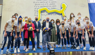 CV CCO 7 Palmas, homenajeado en su visita a la Casa Palacio tras la conquista de la Liga Iberdrola