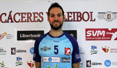 Roberto Ortiz volverá a vestir la camiseta del Extremadura Cáceres Patrimonio de la Humanidad 