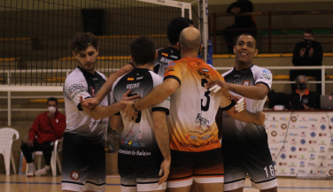 CD Badajoz Extremadura remonta y gana al CV San Roque Batán
