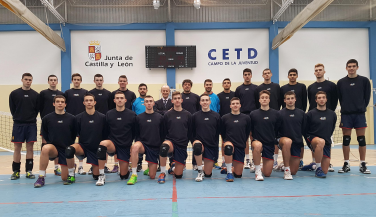 Agustín Martín Santos visita a los miembros de la Concentración Permanente Masculina