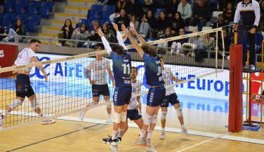 Voley Palma da un paso de gigante hacia la salvación 
