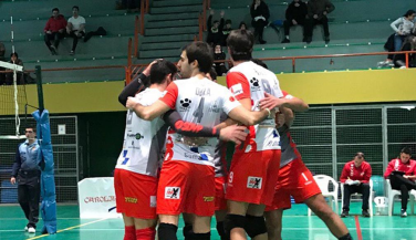 UBE Lilla Grau doblega a Santo Domingo VB Petrer