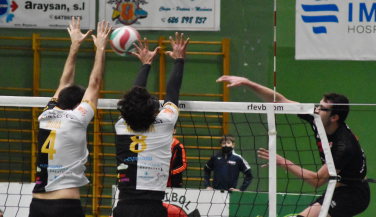 Triunfo de Sedka Novias Villena Petrer ante Voleibol Almoradí para despedir la temporada