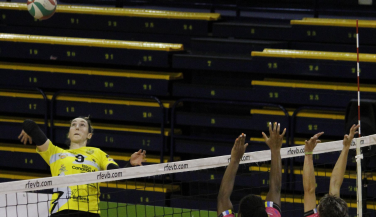 Sanaya Libby´s La Laguna vence el derby canario