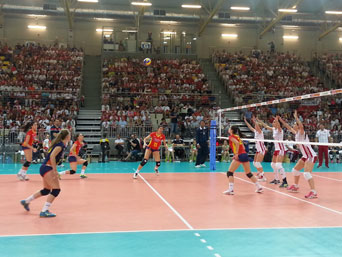 España no puede continuar la racha y cae ante Polonia                                               