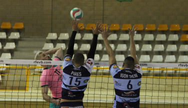 Río Duero Soria impone su ley ante Barça Voleibol