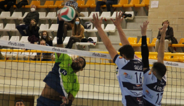 Los sorianos doblegan a Textil Santanderina en el estreno de la Superliga