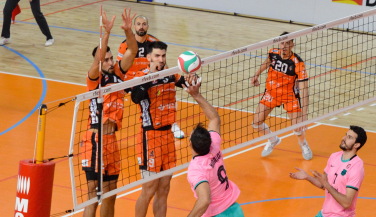 Victoria clara de CV Teruel ante el Barça Voleibol 