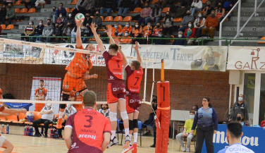CV Teruel se lleva el triunfo en el desempate ante Arenal Emevé 