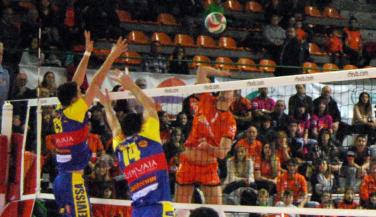CV Teruel se lleva un disputado encuentro ante Ushuaïa Ibiza Voley 