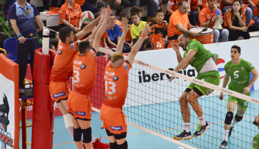CV Teruel encauza la final al vencer en el desempate el segundo encuentro