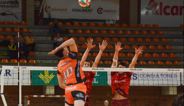 Trabajada victoria de Pamesa Teruel Voleibol antes de la Copa del Rey