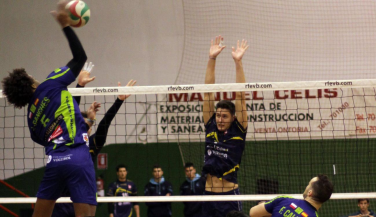 Apasionante partido que se salda con victoria en el tie-break para Textil Santanderina La Gallofa