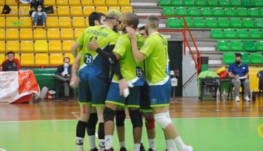 Voley Textil Santanderina rompe su buena racha sin el apoyo de su afición