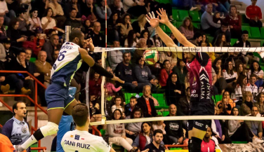Voley Textil Santanderina acarició la sorpresa ante Palma