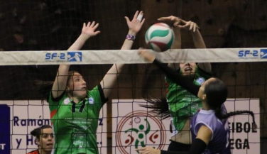 Sufrida victoria del Voley Torrelavega
