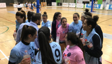 Voley Torrelavega se emplea a fondo pero cae ante el Autos Cancela Zalaeta