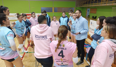 Vóley Torrelavega intentó sorprender a Fedes Ascensores La Laguna