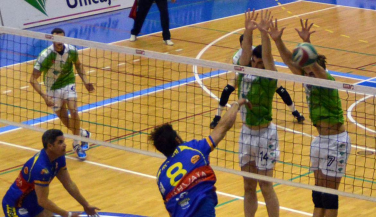 Victoria de Unicaja Almería sobre Ushuaïa Ibiza Voley en el segundo partido