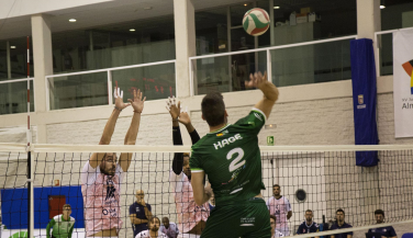 Unicaja Costa de Almería, rumbo a Europa con la armadura del liderato de la Superliga