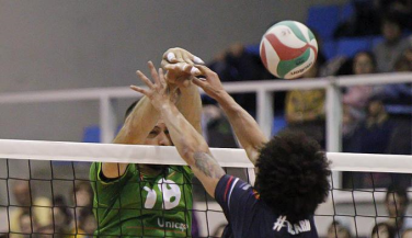 Unicaja Almería no logra derribar el muro de Urbia Voley Palma