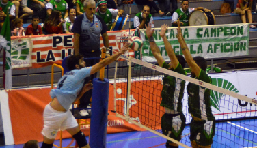 CV Mediterráneo y CV Melilla logran su primer triunfo en la SVM