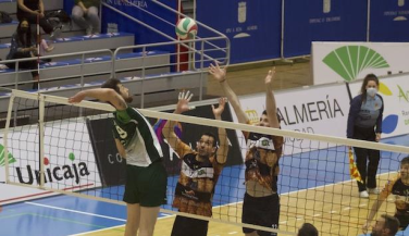 Unicaja Costa de Almería se aferra a la épica