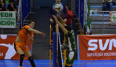 Unicaja Almería vence a CV Teruel en un intenso partido
