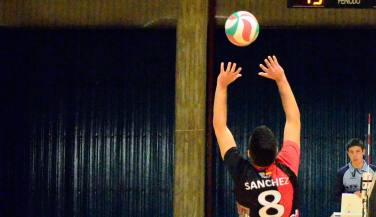 Los recién llegados muestran sus armas en Superliga masculina 2