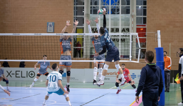 Pamesa Teruel Voleibol suma tres puntos en su visita a Volei Villena Petrer
