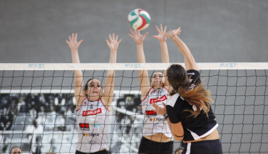 La Superliga Femenina 2 despide 2014 con una emocionante jornada que comprime el grupo B