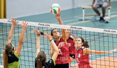 Victoria del Xátiva Voleibol en la primera jornada de la superliga2 por 3-1 contra UCAM Voley Murcia
