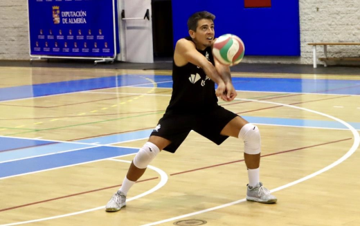Paquillo Fernández afronta su quinta temporada en Unicaja Costa 